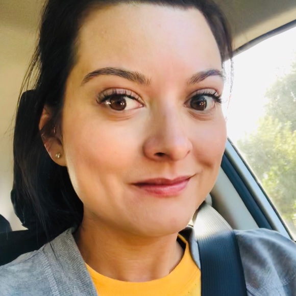 Meet your Posher, Kasey - Picture 2 of 2